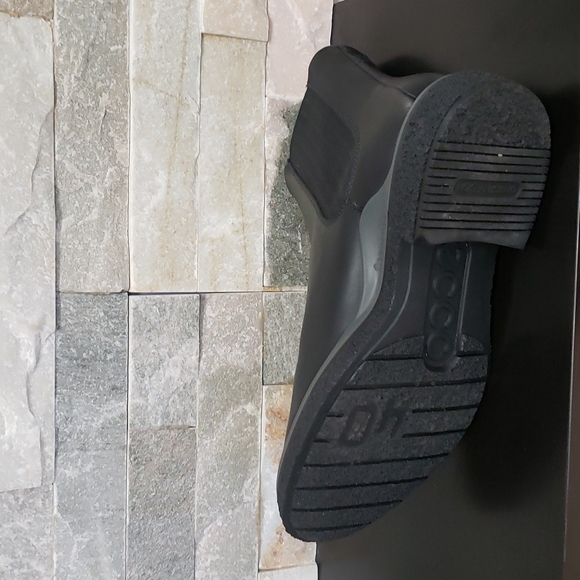 ECCO Crepetray Hybrid Women's Chelsea Boots - Picture 11 of 11